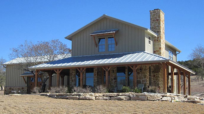 Angled front-right view of the Lovely Ranch Home.