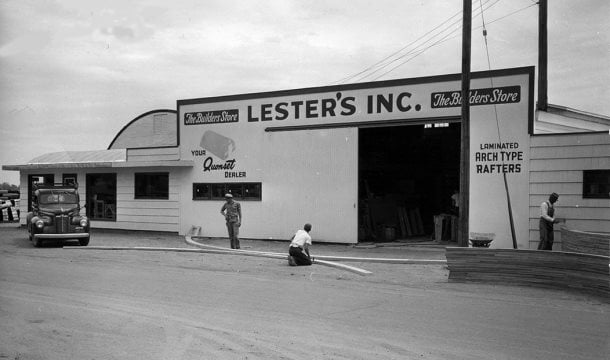 lester's inc original office in 1949 in greyscale