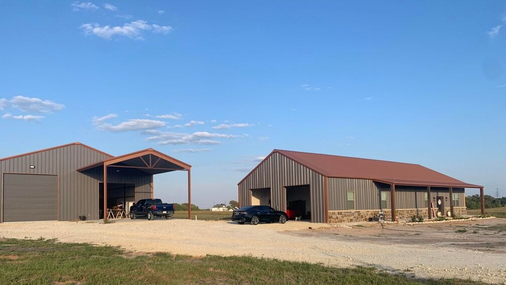 Front view of Stacey's Texas Barndominium